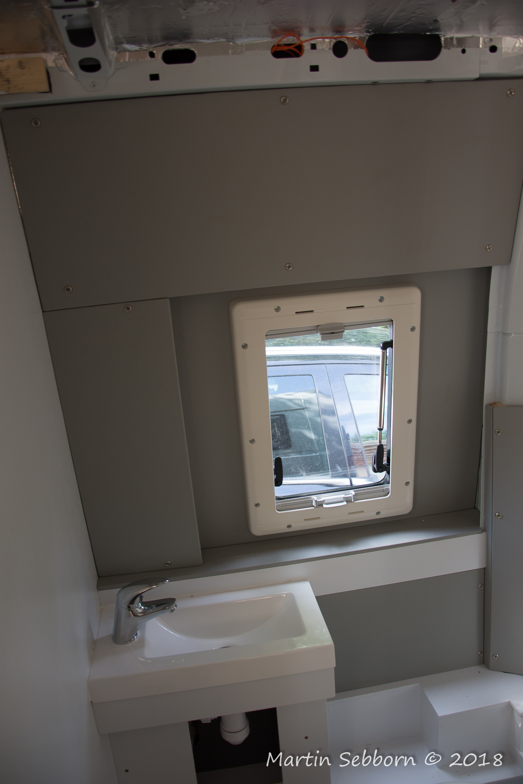 More washroom panels
